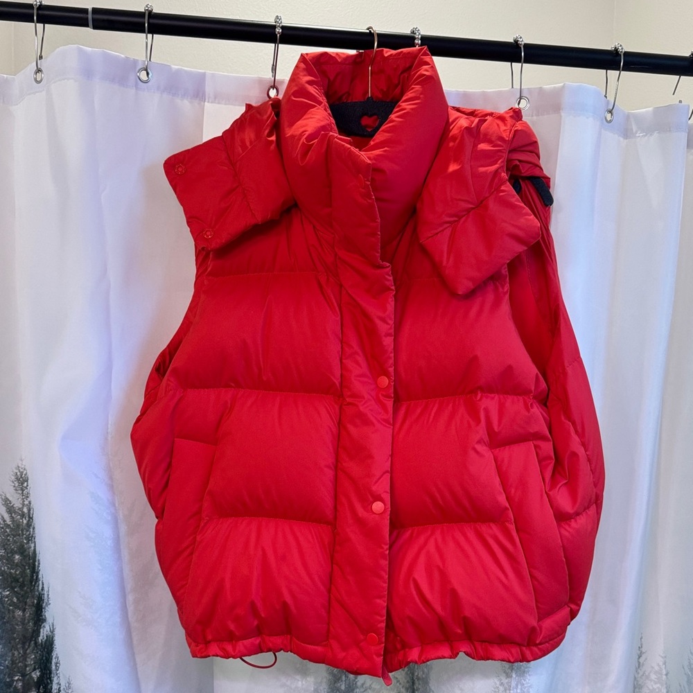 Red Lululemon Wunder Puff Vest size 12